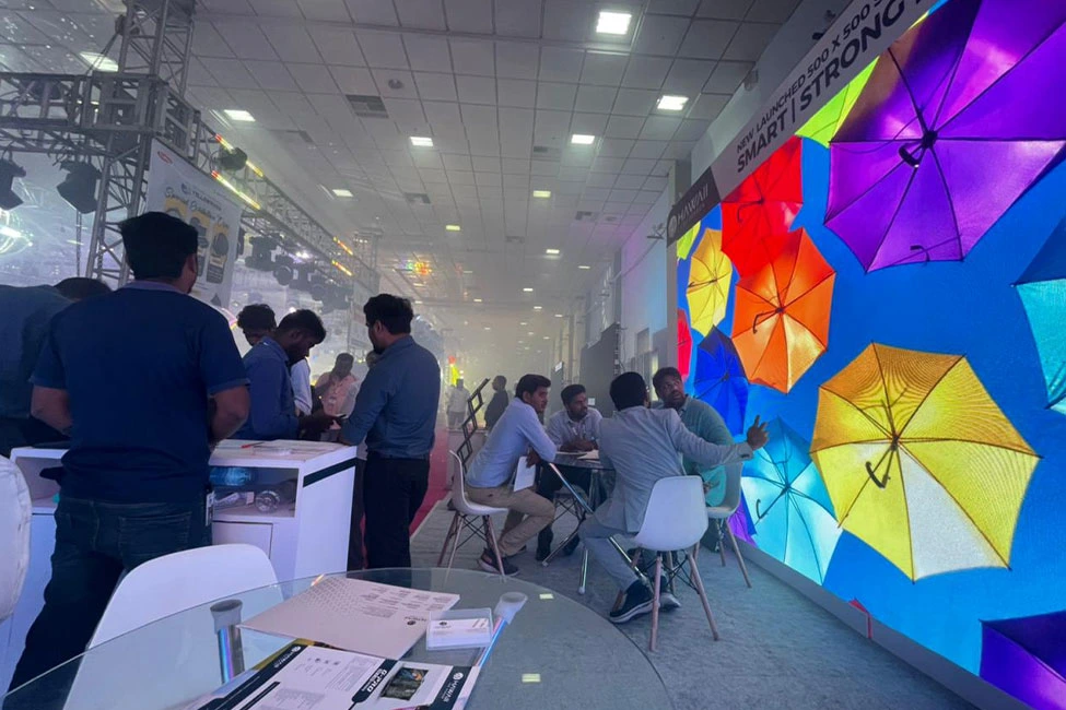 Revolutionize Visual Solutions with Novastar VX1 in India